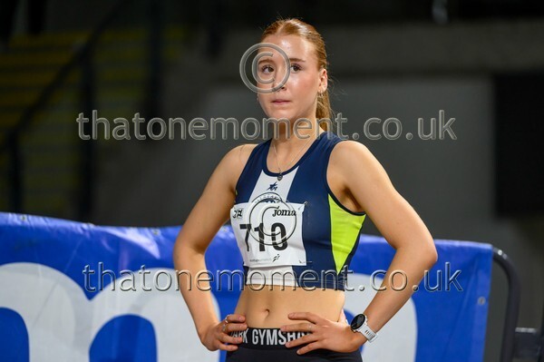 Age26SAT-927217 - Track Female Set Three