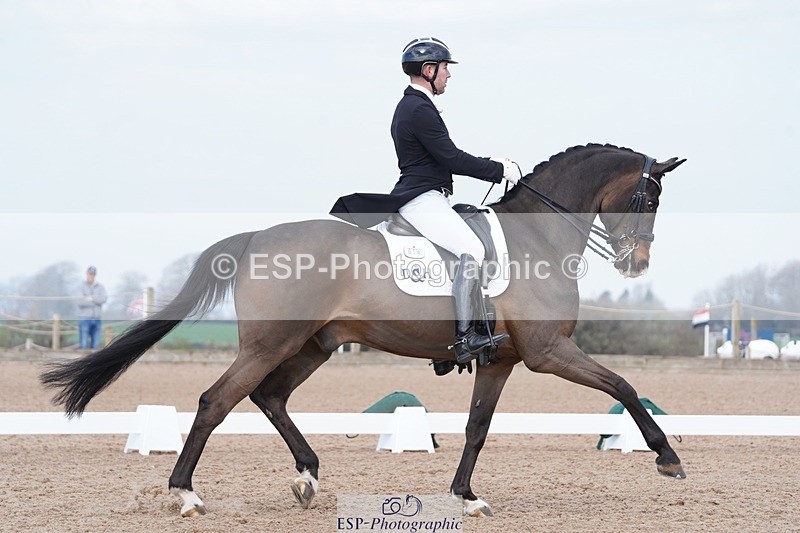 250403-103030-00748 - 019-Darren.Hicks-Sir.Robinson