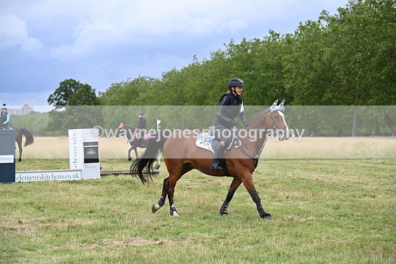 WJ6_3113 - Time at Jump 11:06 to 11:40