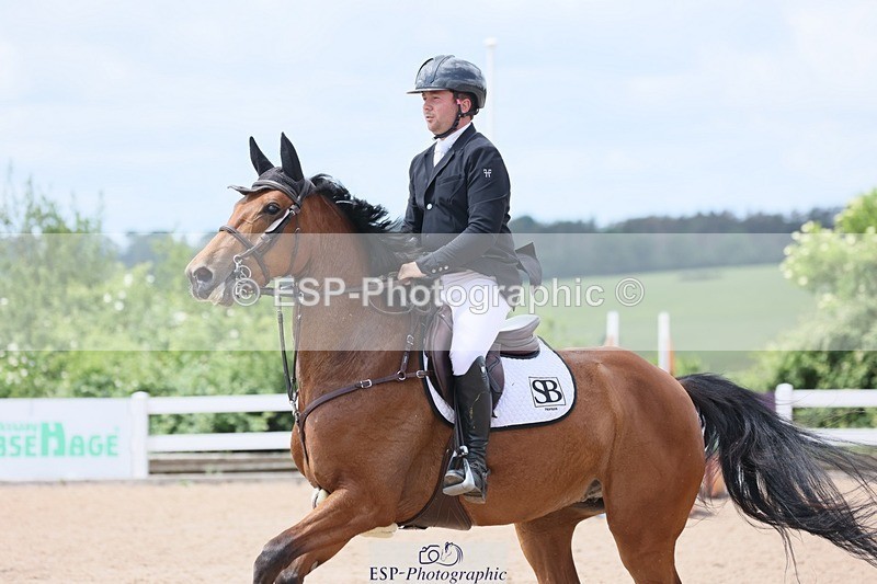 250528-123957-00779 - Cls 3 Snr 1.05m Open