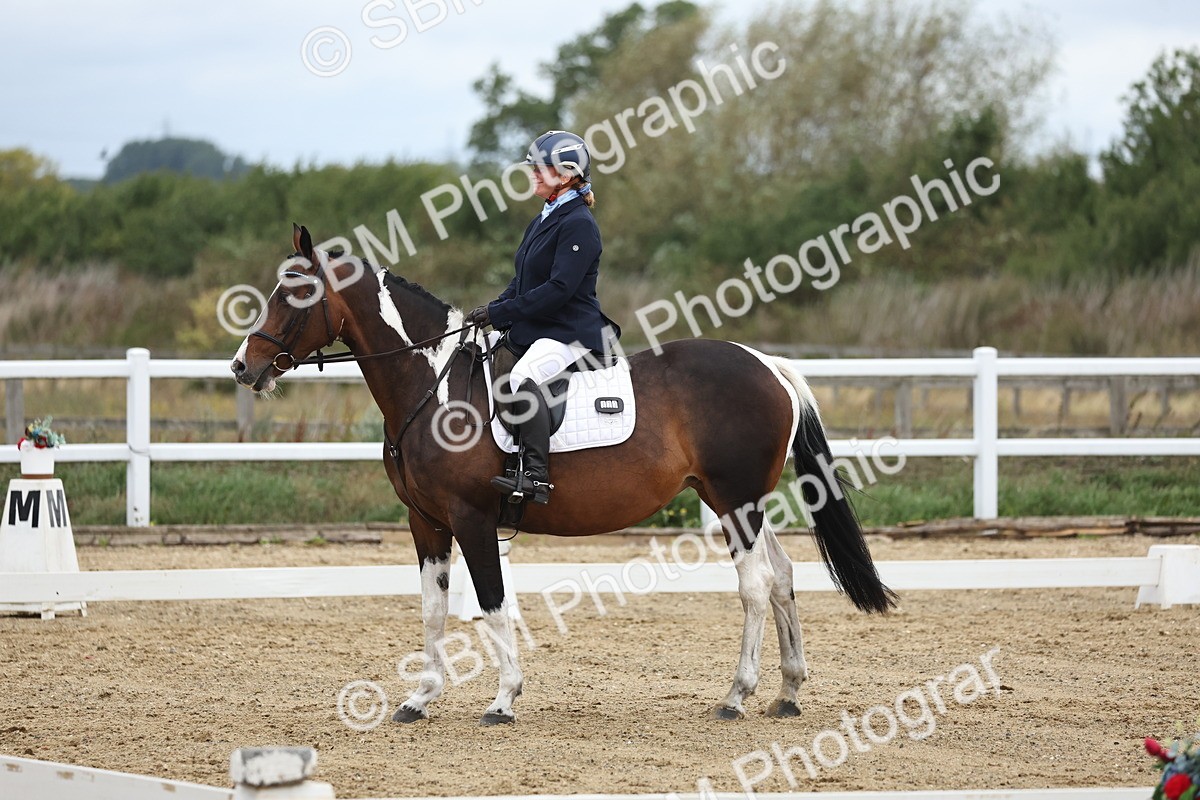 SBM_003883 - Class 8 - Novice 3 Champs