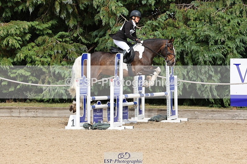 250803A-161733-17398 - S-854-Clare.Chapman-JUMPIN.JACK.FLASH