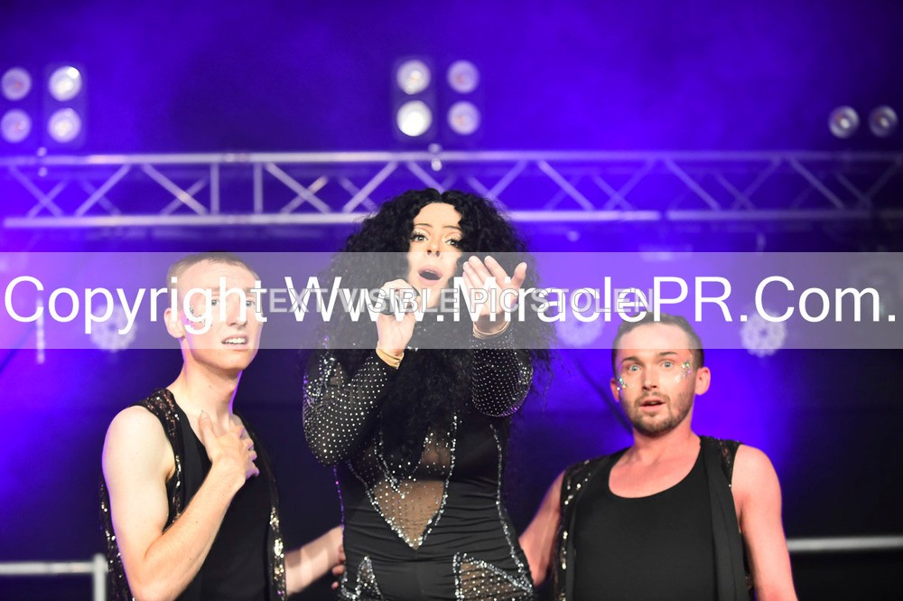 SH4_6895 - The Cher Experience