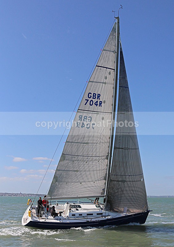 140413 PHILOSOPHIE GBR704R BENETEAU WT7A5165 - Sailboats - monohull
