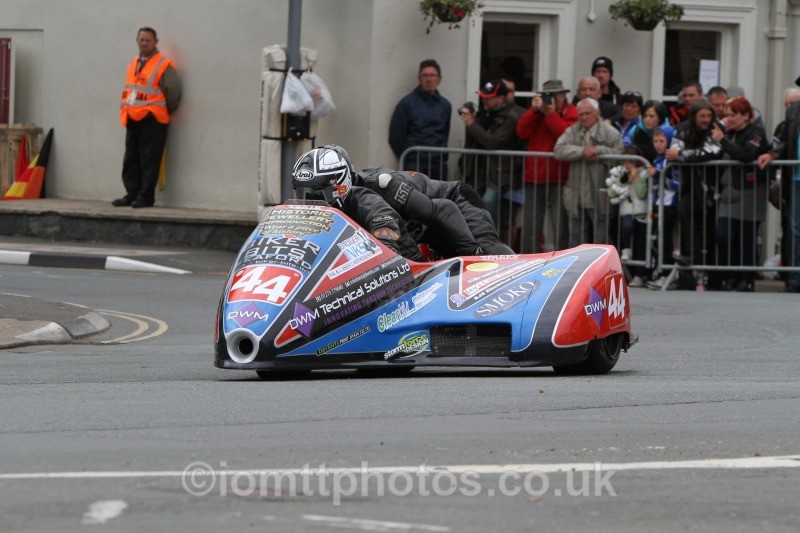 Matthew Dix & Shaun Parker - Sure Sidecar Race 2