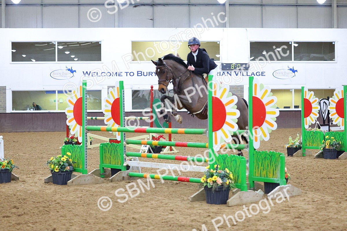 1I0A4846 - Class 9 - Senior Newcomers/ 1.10m Open