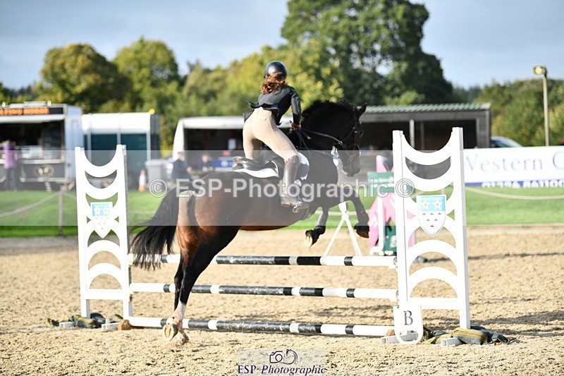 251004A-163353-02119 - Classes 10 & 11 80cm