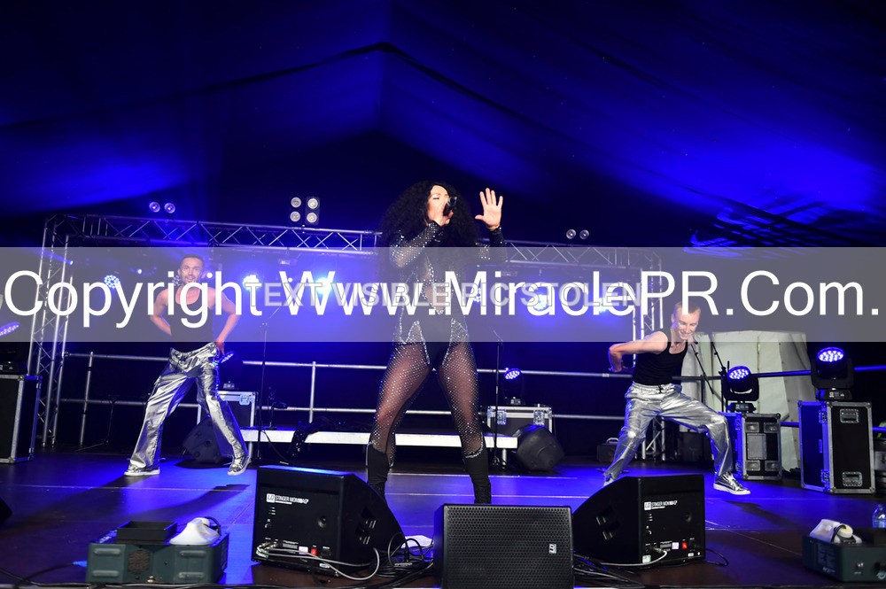 SH4_6146 - The Cher Experience