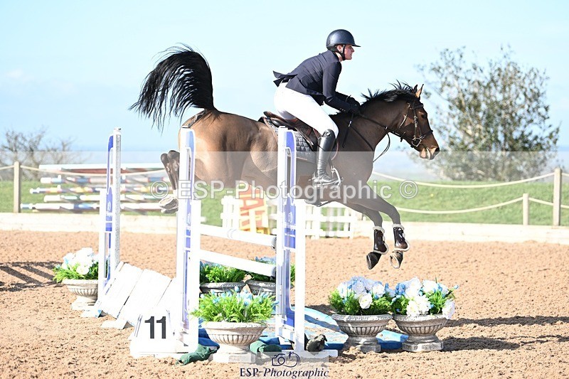 250329-092131-03850 - Cls 13 Snr 1.05m and 1.10m