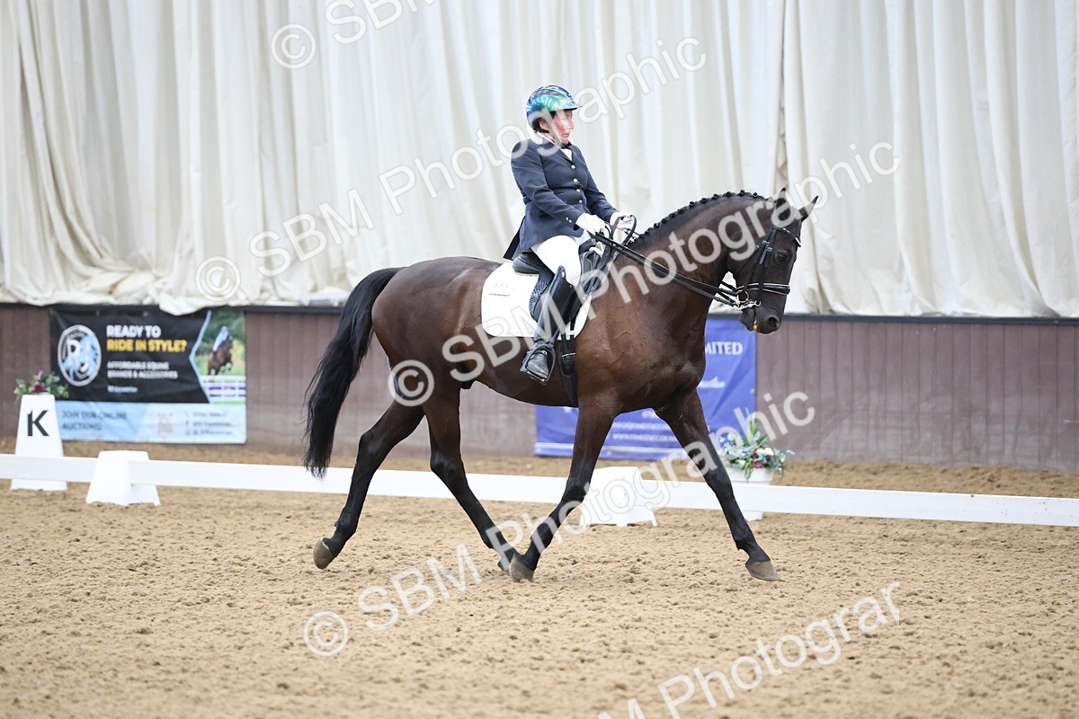 SBM_003905 - Class 8 - Advanced Medium 6 Silver