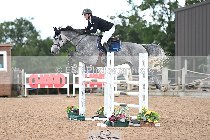 240912A-105046-00422 - Cls 2 Snr Newcomers