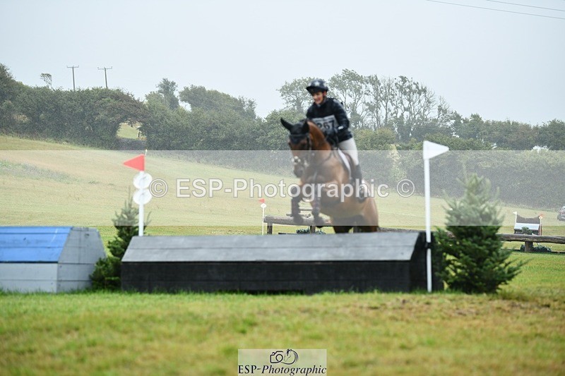 250830-144957-04602 - F-267-Amy.Tough