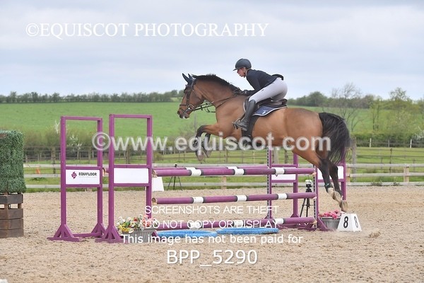 BPP_5290 - CLASS 27 SUN Senior Newcomers/ 1.10m Open