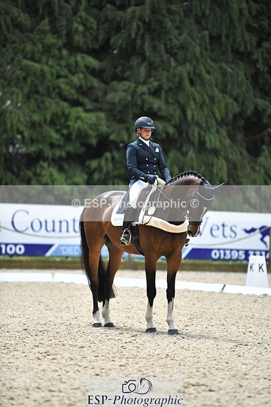 230525-133239-02196 - 117-J-Holly_Horton-WEDTrotUp+DR