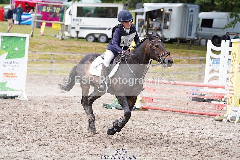 240824X-123146-24125 - 80cm Round 1 12.00 to 13.00