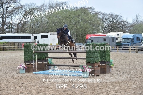 BPP_4298 - CLASS 10 RHS Foxhunter Championship Qualifier