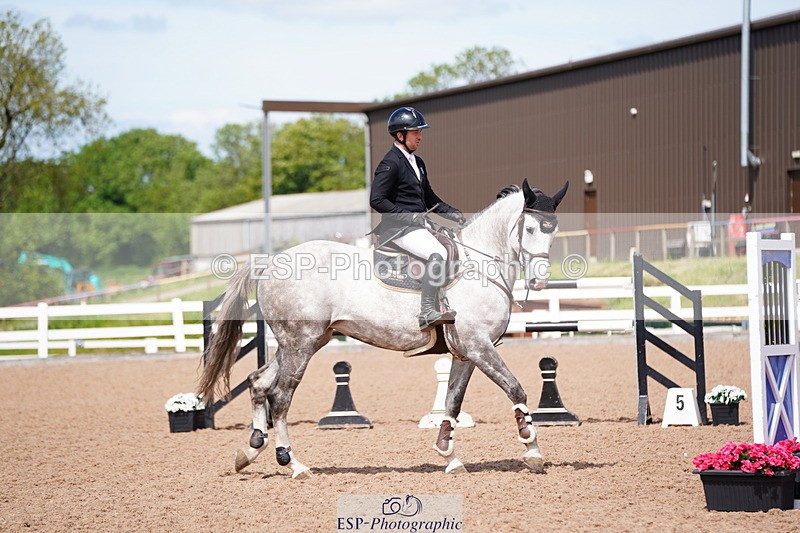 240525A-141348-06525 - Cls 18 National 1.40m