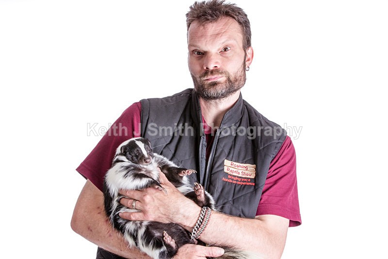 1KJS0265 - Roaming Reptile Show