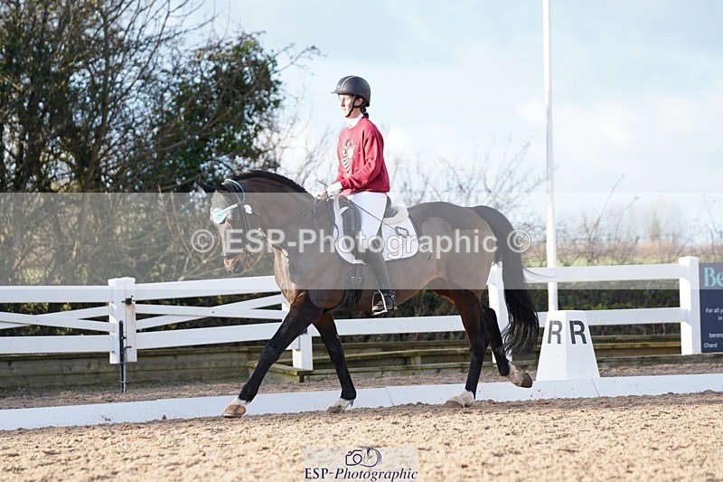 241214-150512-02085 - 132-Alys.Matravers-VORVASHILL.VERTIGO