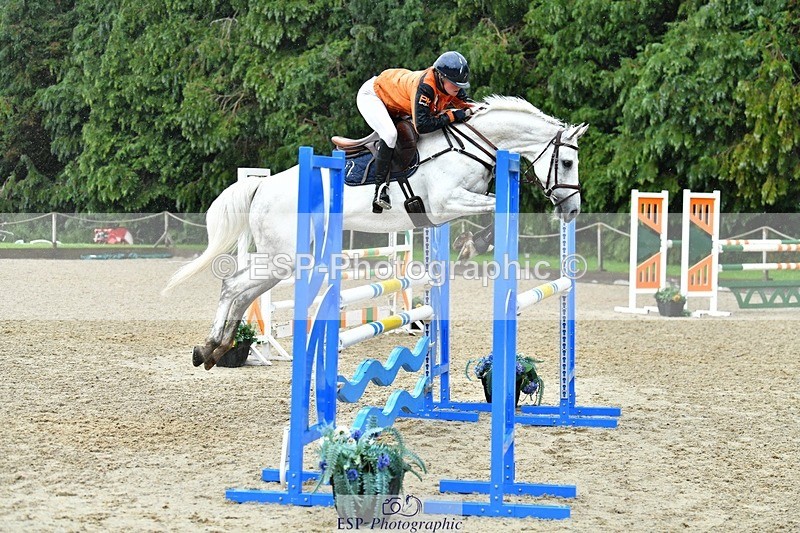 230714-095057-31289 - Cls 76 A&B Snr Newc & 1.10m Open