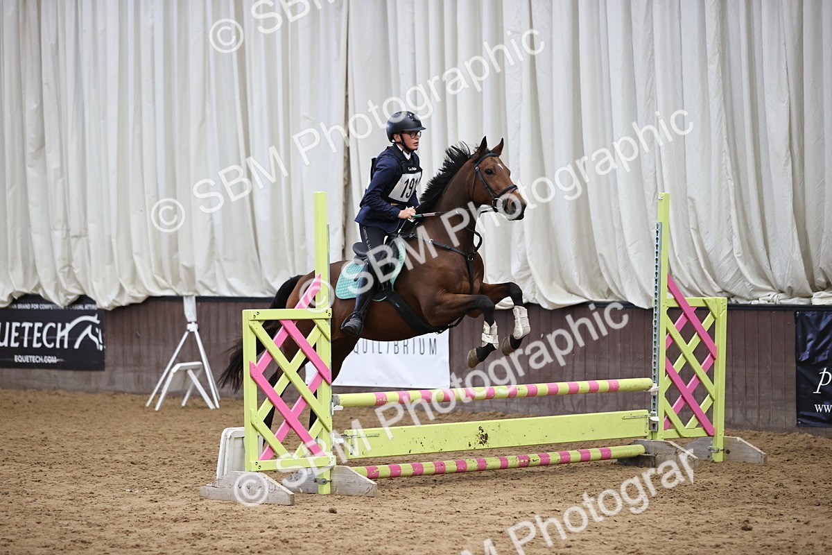 SBM_001639 - Class 5 - Henlow Veterinary Hospital 70cm