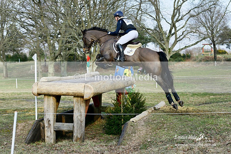 _LES1126a - Equestrian