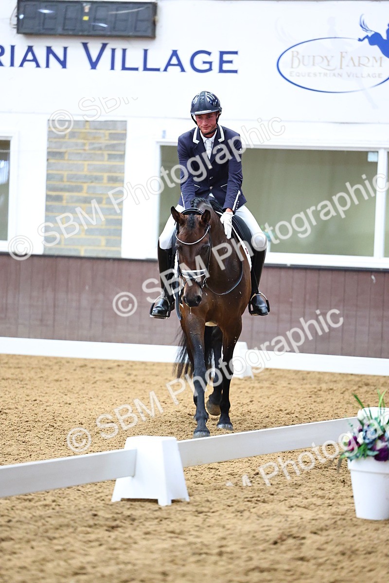 SBM_005341 - Class 5 - Novice 6 - 9.30-10.33