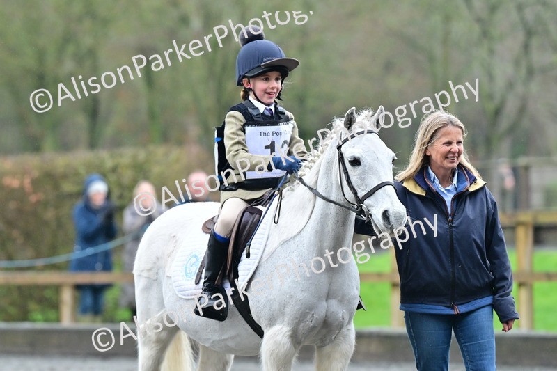 20260125-0911 - Class 9a - Walk Trot Assisted