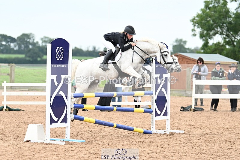 240907A-130520-01857 - Cls 3 Pony Medium Team 80cm & 90cm