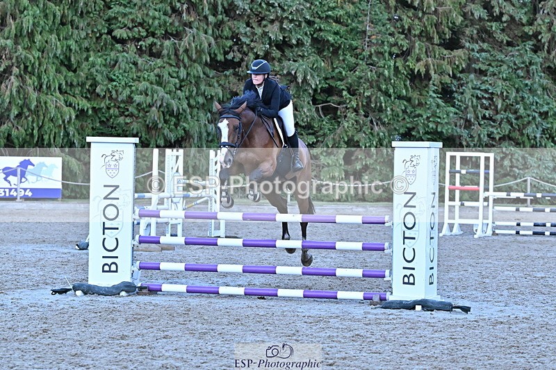 250829A-195901-03862 - Cls 12 1.05m Amateur Quali and Open