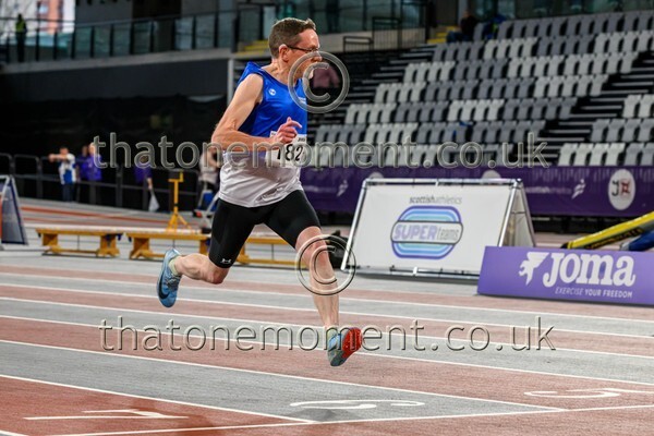 MastRelay26-915836 - Masters Set One