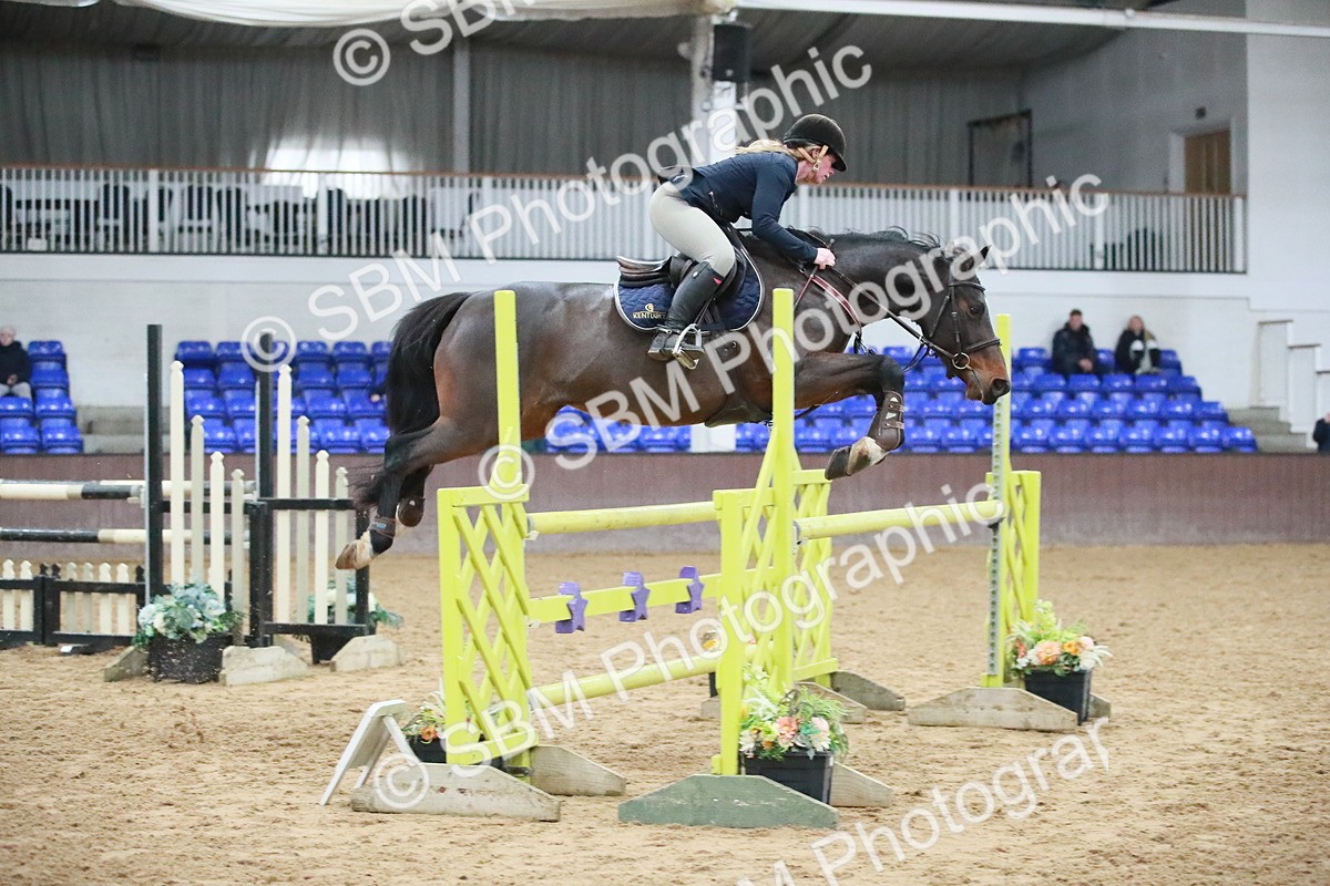SBM_001176 - Class 4 - Senior Newcomers - 1.10m Open