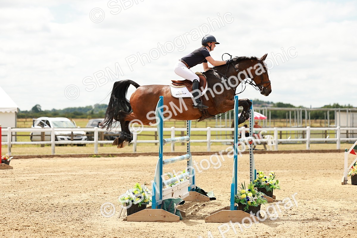 SBM_018972 - Class 21 - Senior Newcomers Championship 2d Rd