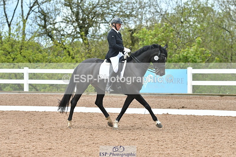 230511A-142802-00934 - BD Cls 14 Adv Medium 98