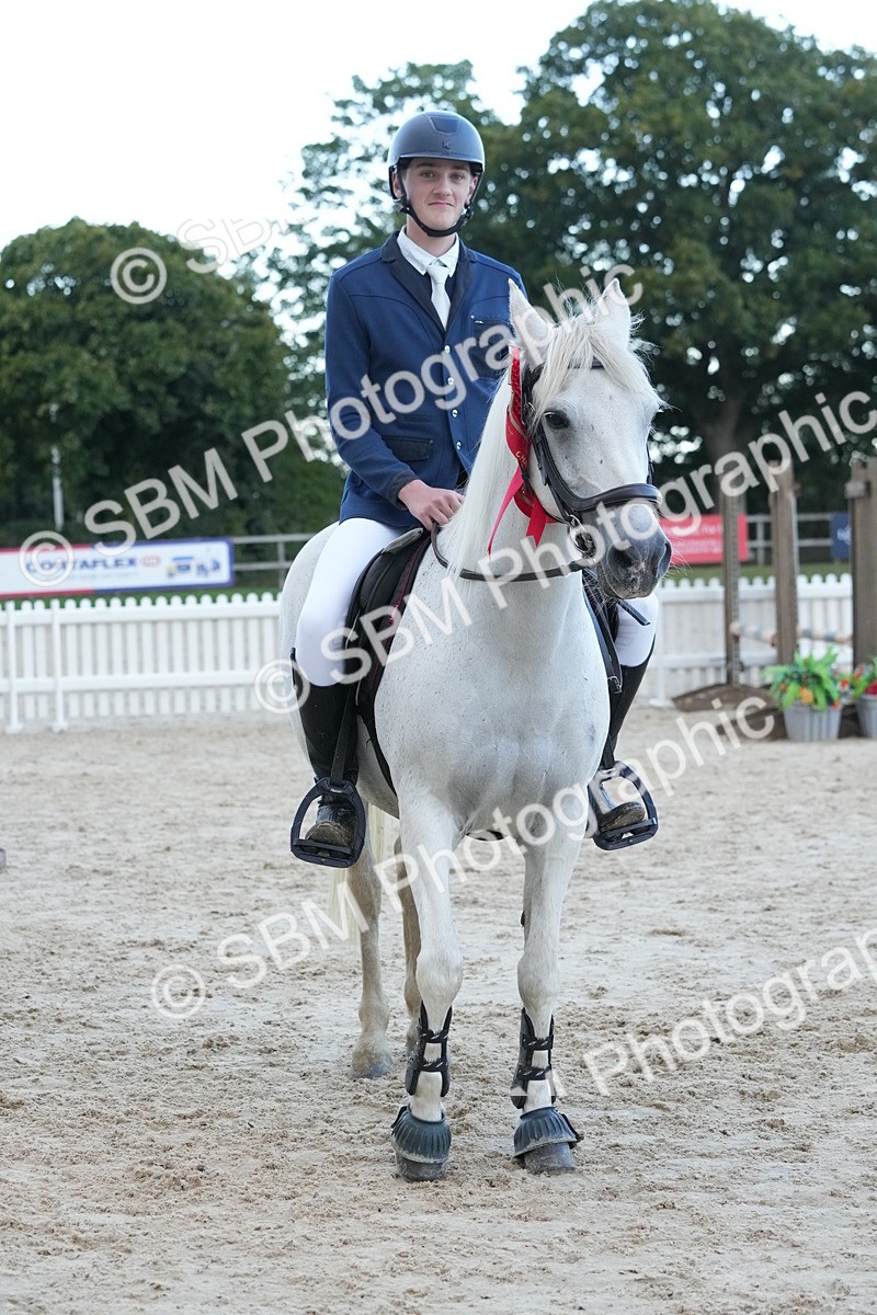 SBM_54249 - Supreme Championship 60cm 65cm