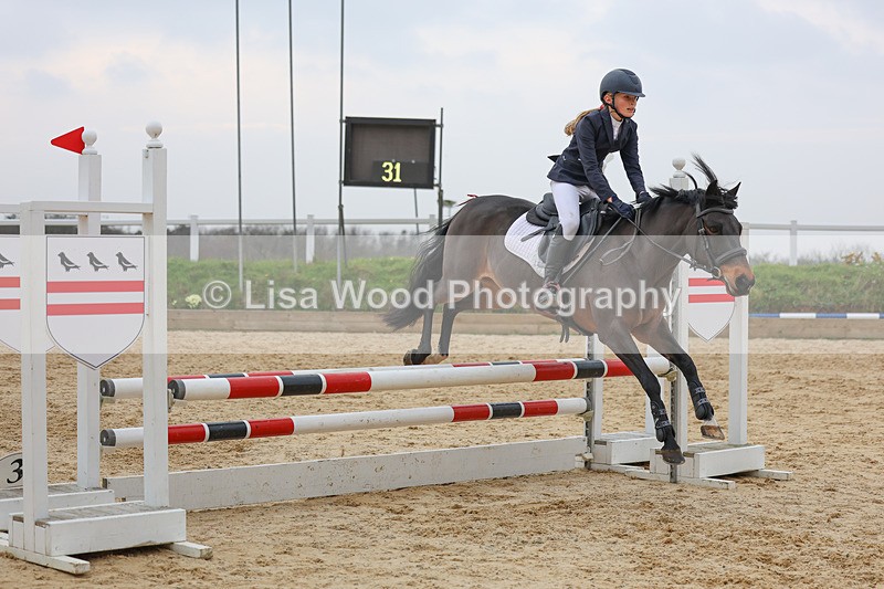 3E7A8407 - Class 13: Pony British Novice/80cm open