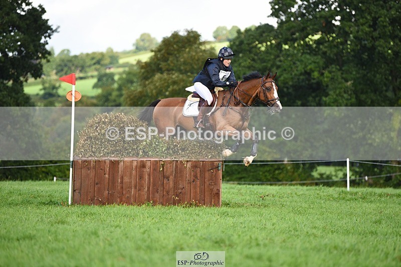 230820X-094656-1010 - BE90 XC 09.40 to Rider 151 at 11.44