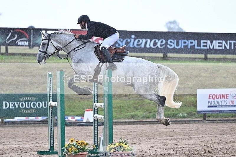 250727-164930-11504 - Cls 30 Snr Foxhunter