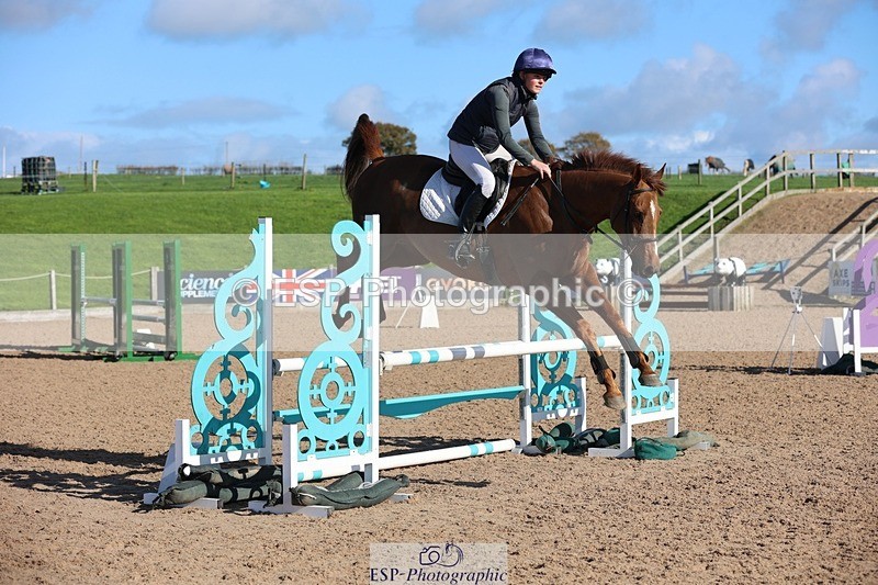 251025-132233-01526 - Cls 29+30 Club and Schools 1m