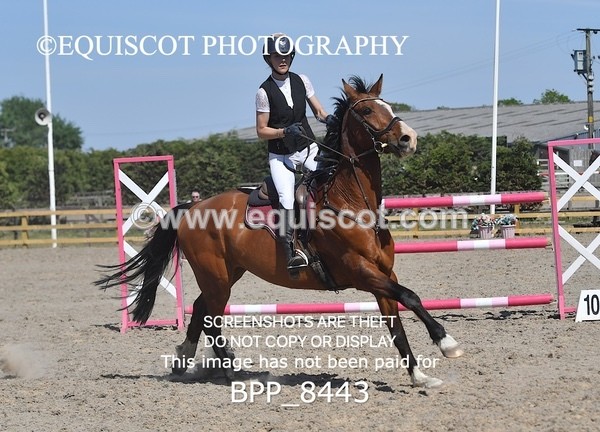 BPP_8443 - CLASS 7 Senior Foxhunter/ 1.20m Open