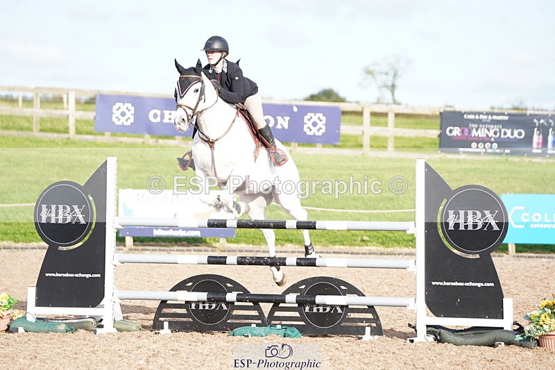 241005A-162740-05219 - SAT Cls 12 Snr Fox & 1.20m Open