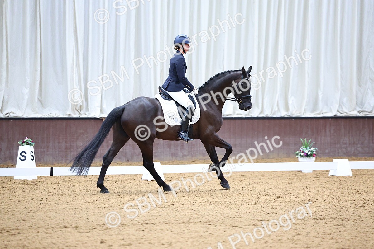 SBM_005594 - Class 5 - Novice 6 - 9.30-10.33