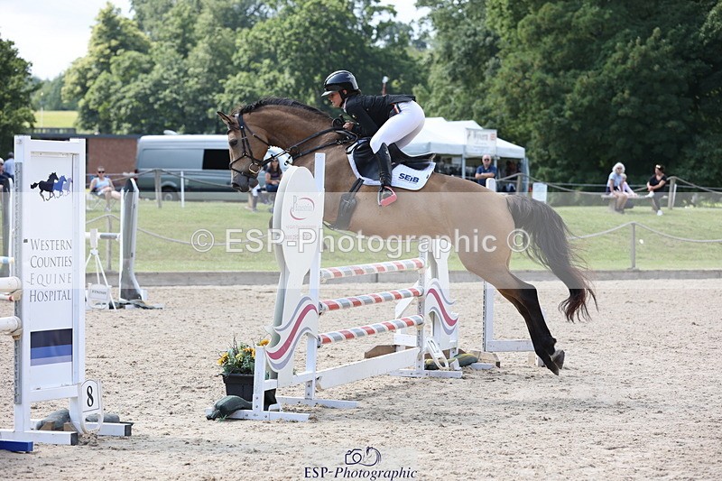 250614A-154317-08098 - Cls 30 1.05m Amateur Q and Open