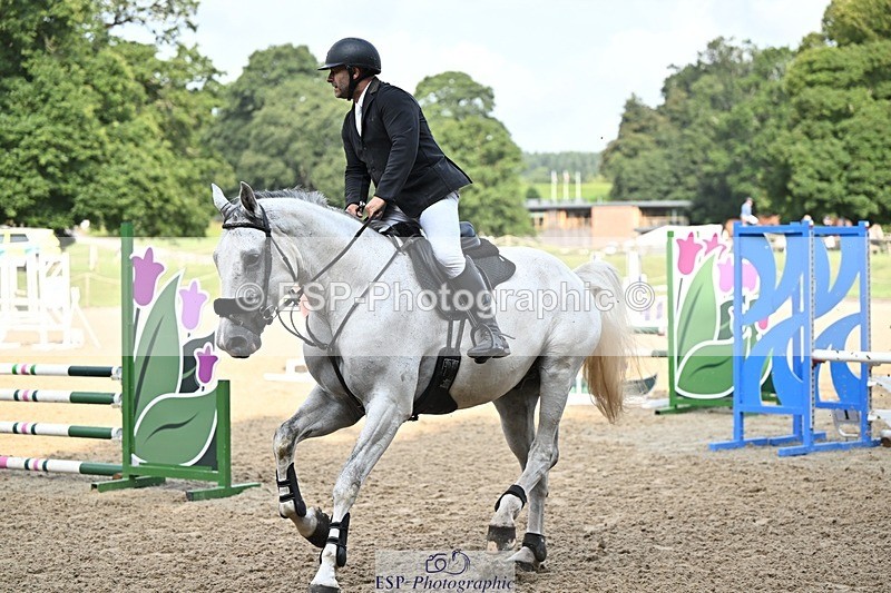 240818-093133-03408 - Cls 8A Snr British Novice