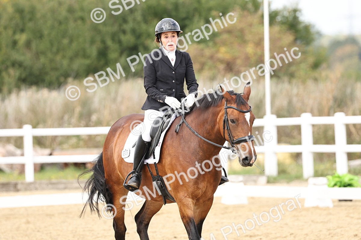 SBM_013204 - Class 3 - Novice 4 - 11.43-12.25