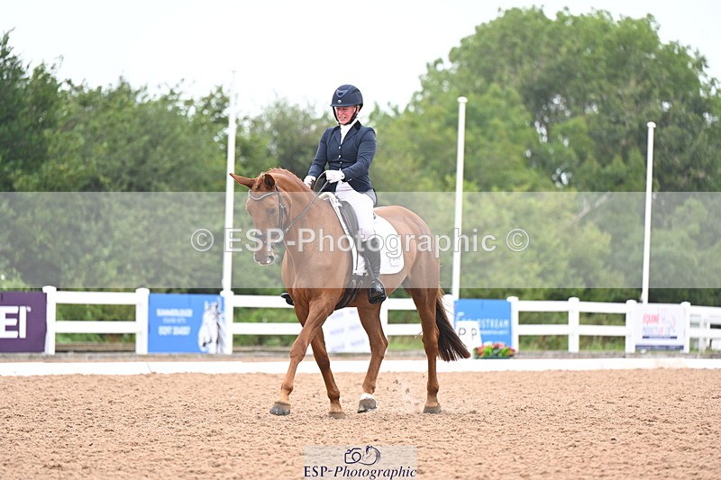 240815A-103328-00119 - 259-Amy.Harris-Stormhill.ultima