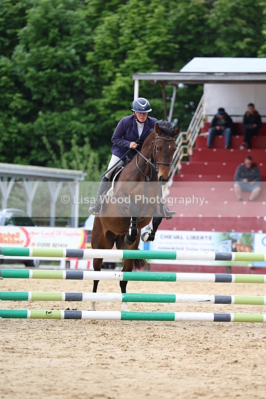 3E7A6222 - Class 4: Senior British Novice/90cm open