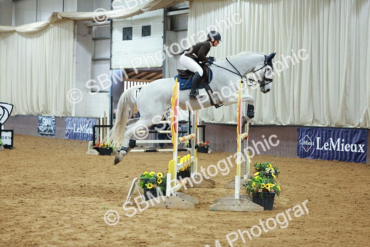 SBM_007291 - Class 19 - Senior Newcomers 1.10m