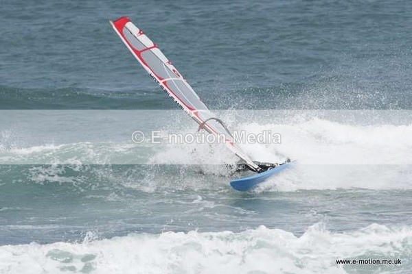 WS 160509  154 - Windsurfing