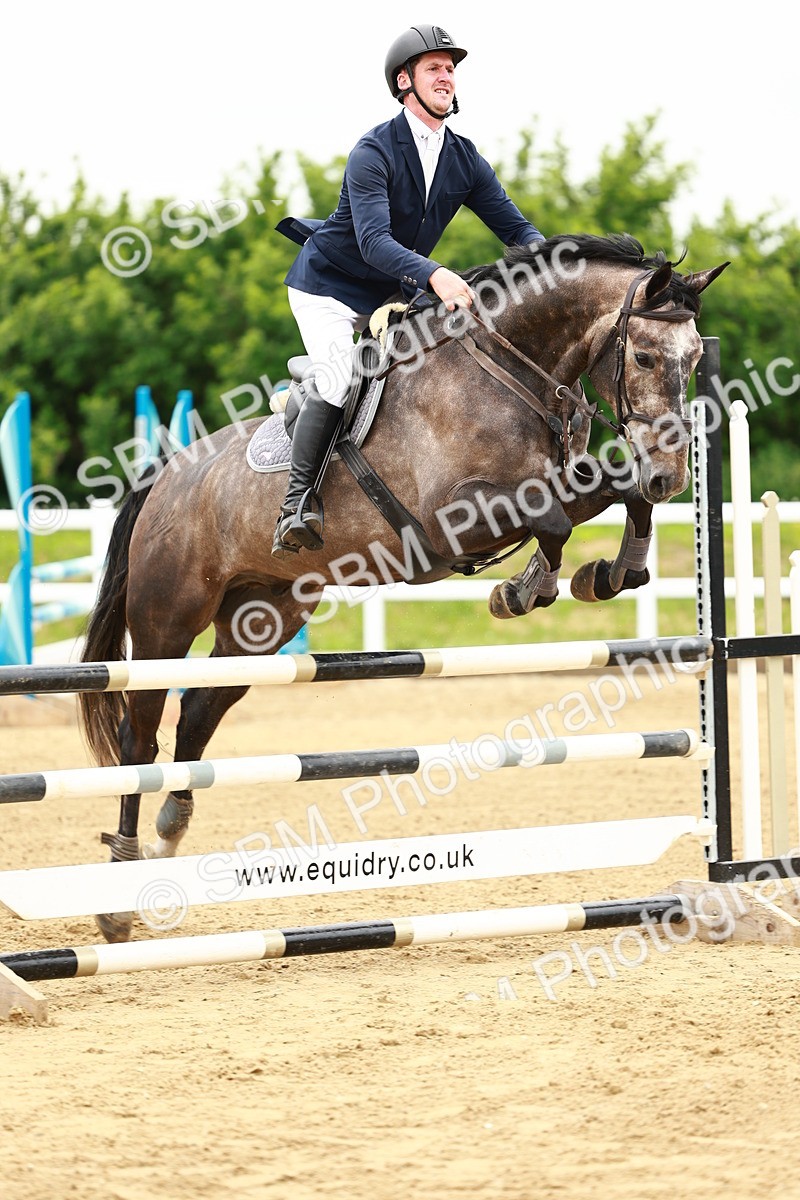 SBM_000821 - Class 3 - Senior Discovery - 1.00m